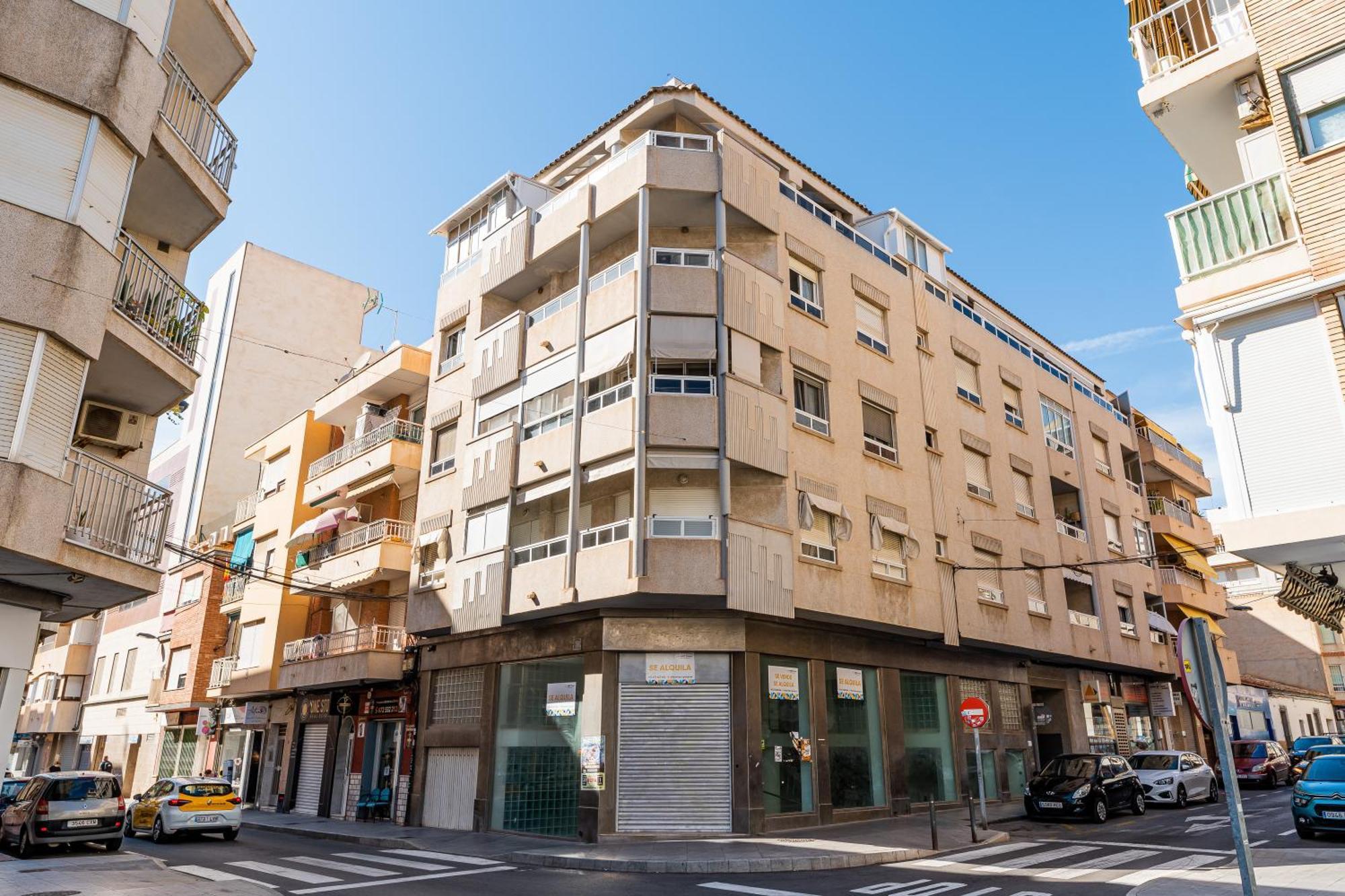 Apartamento En Centro Torrevieja Esterno foto